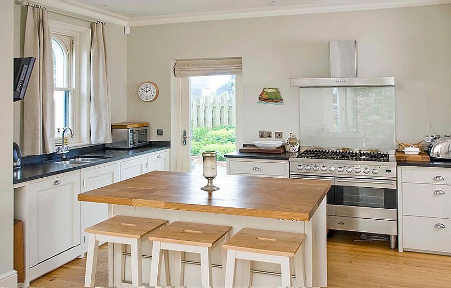 square kitchen table sets