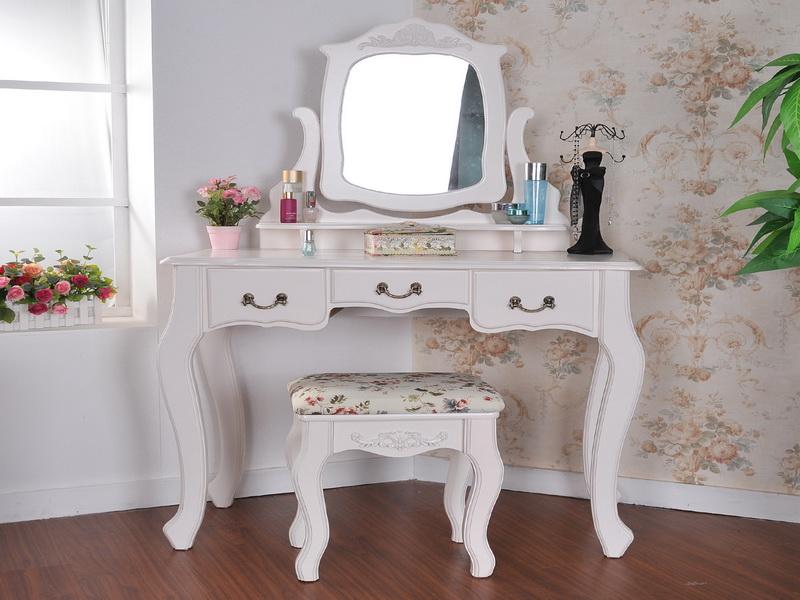where can i buy a makeup vanity table