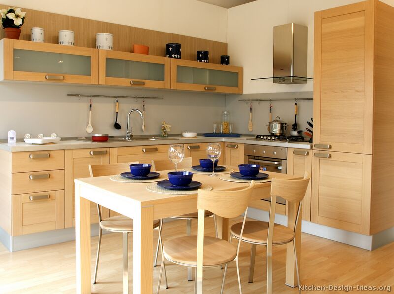 wood kitchen table sets