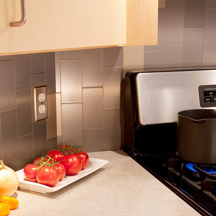 glass tile backsplash kitchen